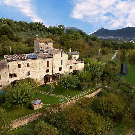 Agriturismo I Gelsi Di Santa Cristina Губбио Экстерьер фото
