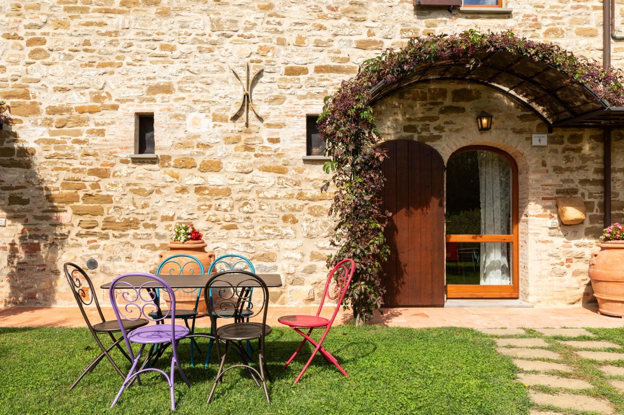 Agriturismo I Gelsi Di Santa Cristina Губбио Экстерьер фото