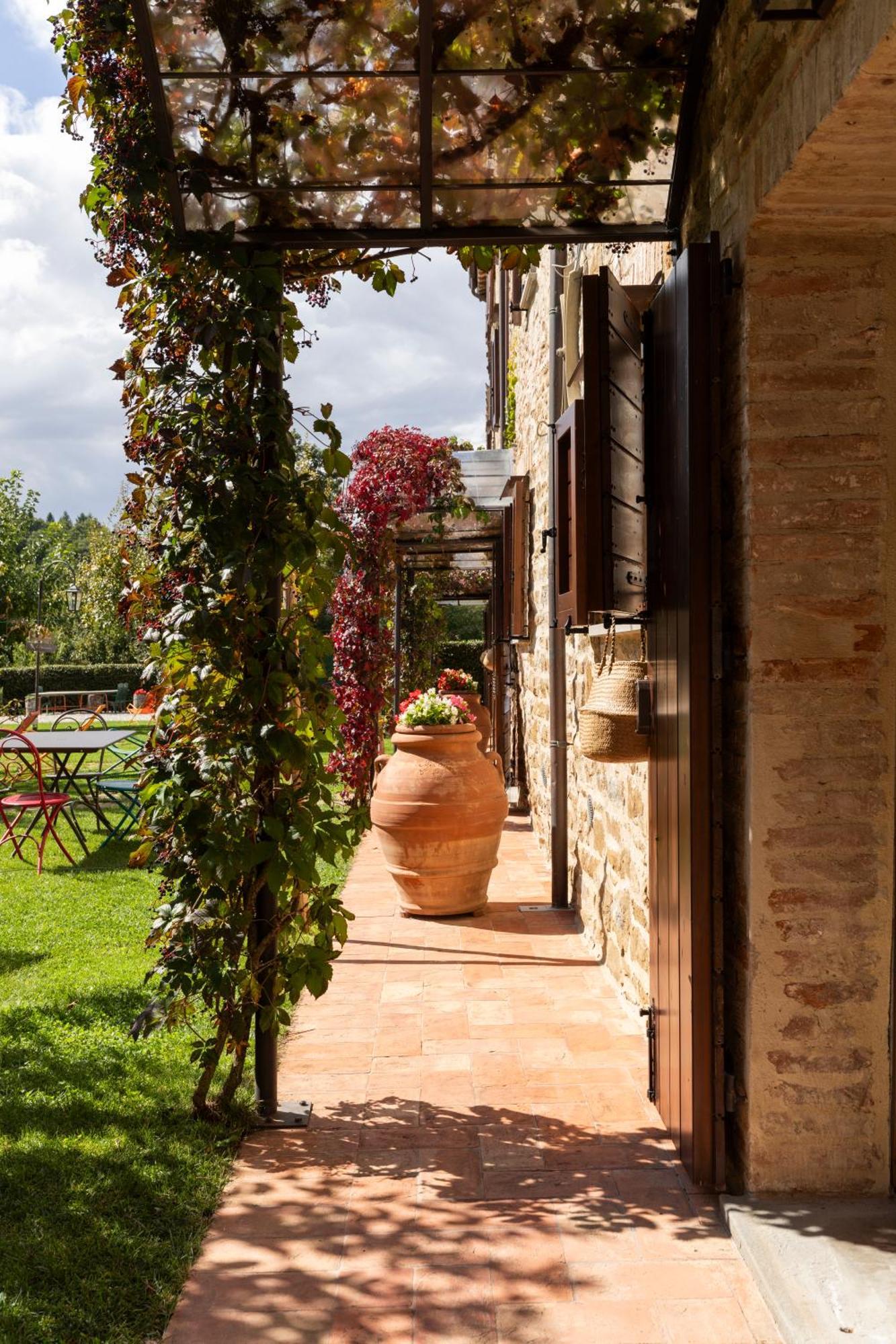 Agriturismo I Gelsi Di Santa Cristina Губбио Экстерьер фото